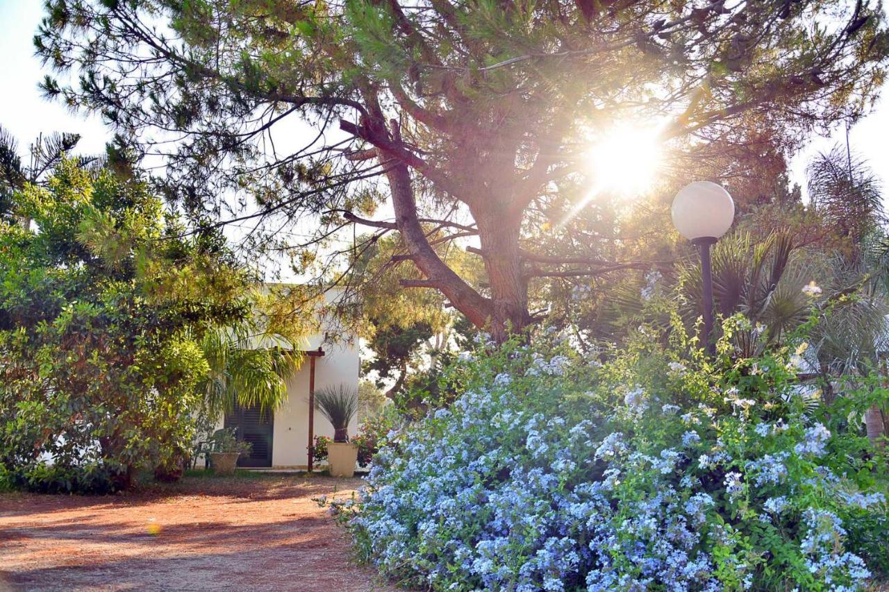 Masseria Lama Torre dell'Orso Exterior foto